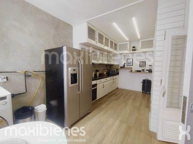 Apartamento de 4 alcobas en arriendo en La Florida, Medellín, 400 m² · foto 18 de 24