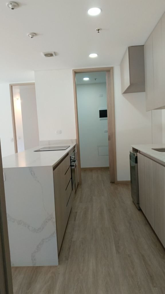 Apartamento en arriendo en Centro, Rionegro · foto 4 de 23