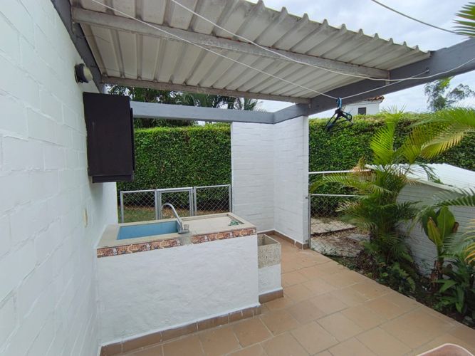 Casa de 3 alcobas en arriendo en La Morada, Jamundí, 360 m² · foto 13 de 24