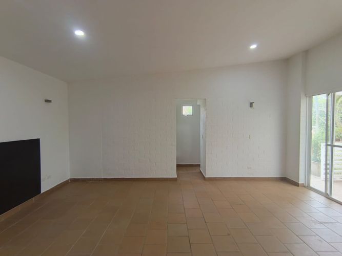 Casa de 3 alcobas en arriendo en La Morada, Jamundí, 360 m² · foto 21 de 24