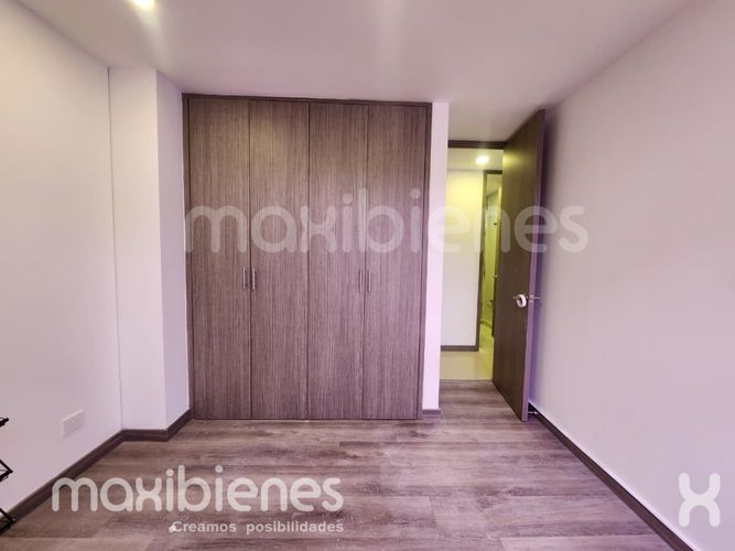 Apartamento de 3 alcobas en arriendo en Villa Carlota, Medellín, 106 m² · foto 13 de 17