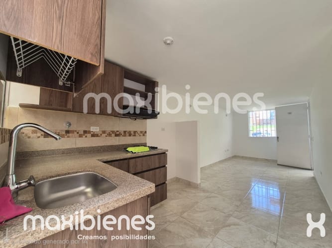 Casa de 2 alcobas en venta en El Porvenir, Rionegro, 58 m² · foto 3 de 14