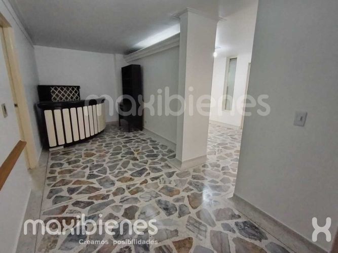 Oficina en arriendo en El Velódromo, Medellín, 240 m² · foto 8 de 8