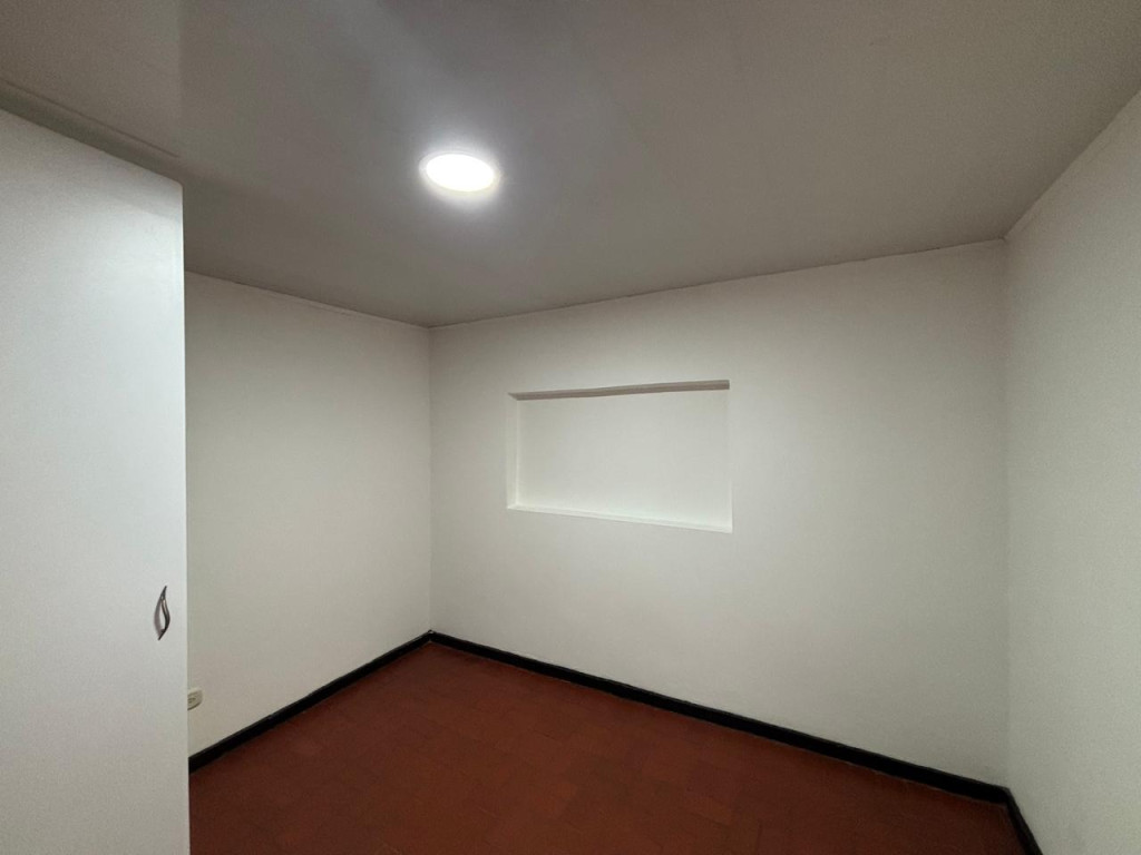 Casa en venta en Kennedy Central, Bogotá · foto 3 de 21