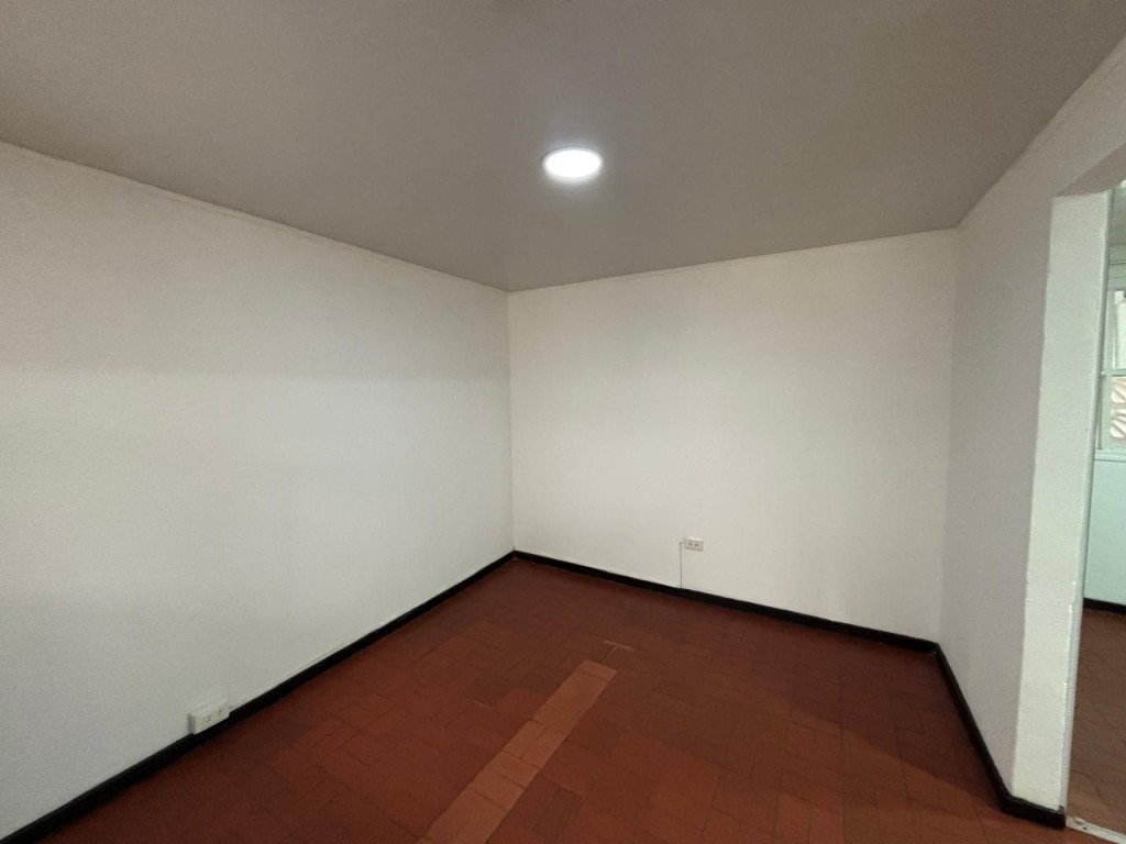 Casa en venta en Kennedy Central, Bogotá · foto 4 de 21