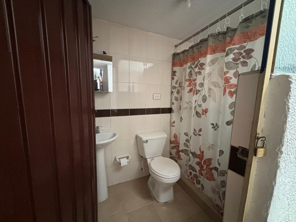 Casa en venta en Kennedy Central, Bogotá · foto 7 de 21