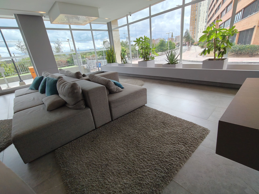 Apartamento en venta en Gran Granada, Bogotá · foto 3 de 24