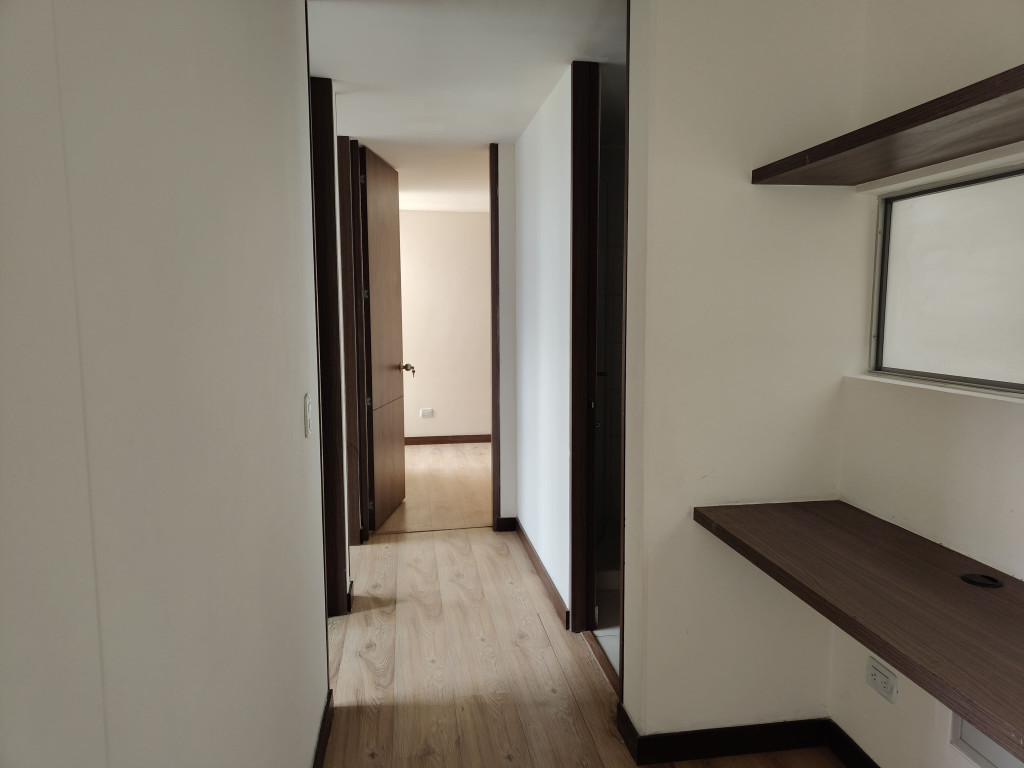 Apartamento en venta en Gran Granada, Bogotá · foto 5 de 24