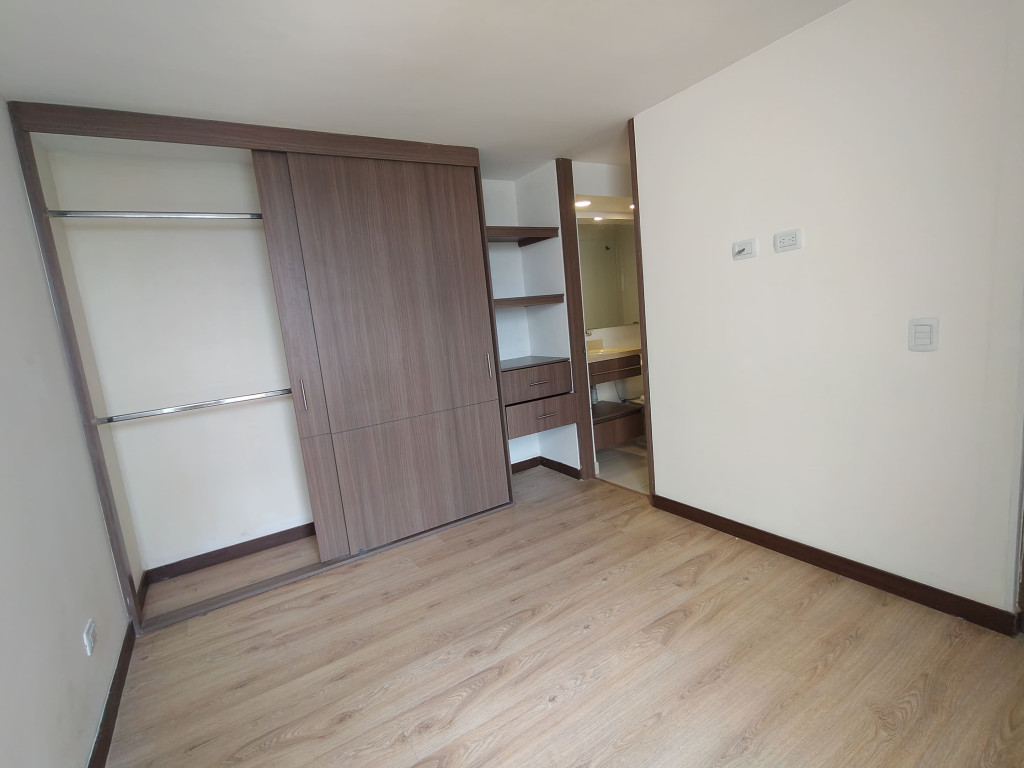 Apartamento en venta en Gran Granada, Bogotá · foto 11 de 24