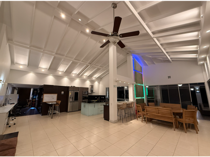 Casa de 11 alcobas en venta en Via La Tebaida, Armenia, 1500 m² · foto 14 de 24