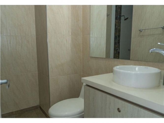 Apartamento de 1 alcoba en venta en Pozos Colorados, Cali, 65 m² · foto 13 de 24