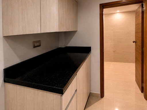 Apartamento en venta en Santa Barbara, Bogotá · foto 2 de 8