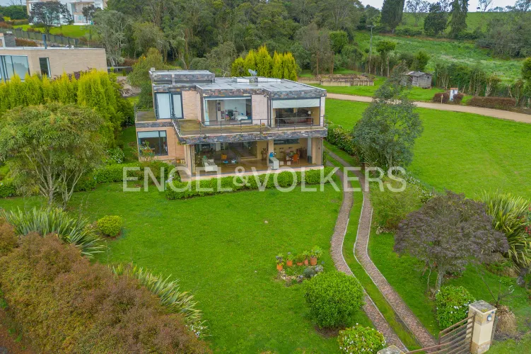 Casa de 4 alcobas en venta en Yerbabuena, Sopó, 320 m² · foto 17 de 20