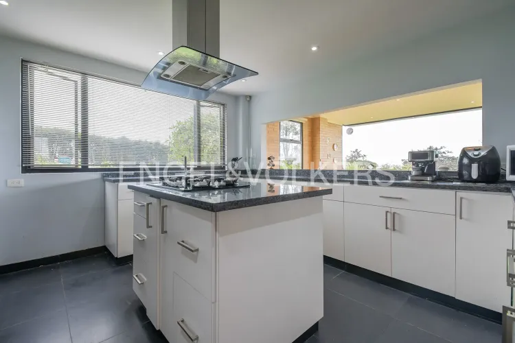 Casa de 4 alcobas en venta en Yerbabuena, Sopó, 320 m² · foto 8 de 20