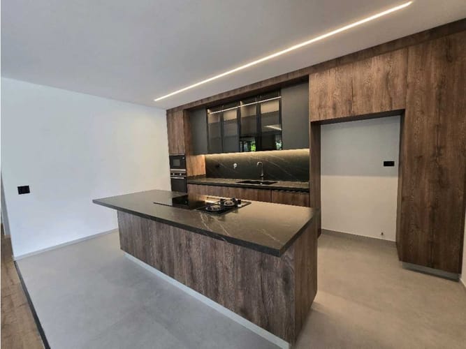 Apartamento en venta en El Campestre, Medellín · foto 3 de 24