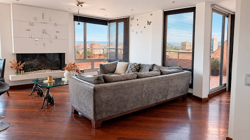 Apartamento en arriendo en Chico Norte, Bogotá · foto 2 de 24