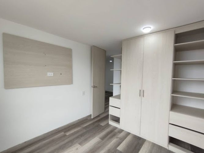 Apartamento de 1 alcoba en arriendo en El Redil, Bogotá, 30 m² · foto 17 de 21