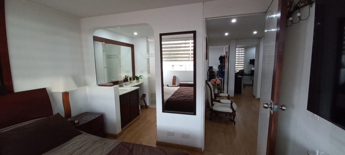 Apartamento de 3 alcobas en venta en Mazuren, Bogotá, 92 m² · foto 10 de 19