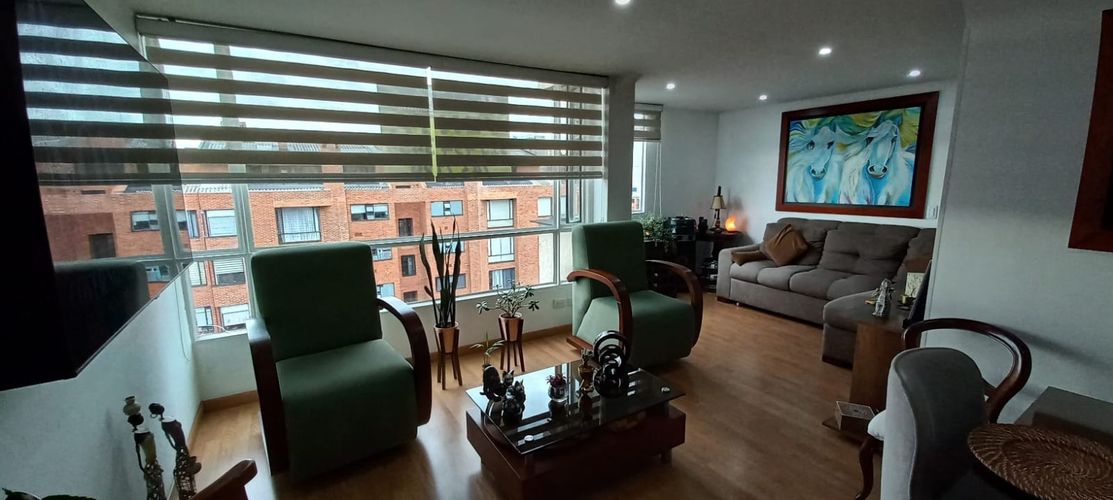 Apartamento de 3 alcobas en venta en Mazuren, Bogotá, 92 m² · foto 5 de 19