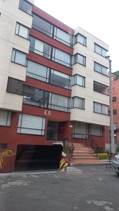 Apartamento de 3 alcobas en venta en Mazuren, Bogotá, 92 m² · foto 17 de 19