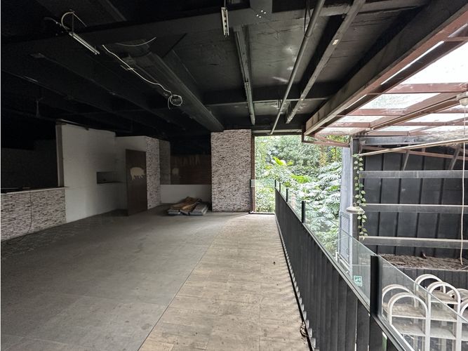 Local en venta en Milla De Oro, Medellín, 118 m² · foto 5 de 10