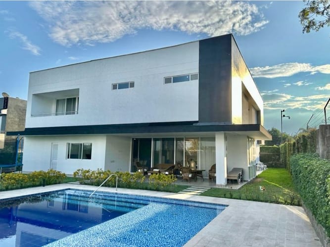 Casa de 4 alcobas en venta en Pance, Cali, 800 m² · foto 2 de 24