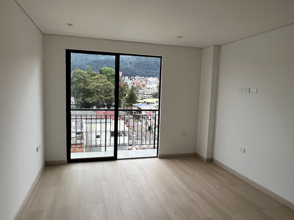 Apartamento en venta en Polo Club, Bogotá · foto 5 de 16