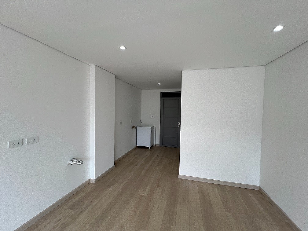 Apartamento en venta en Polo Club, Bogotá · foto 10 de 16