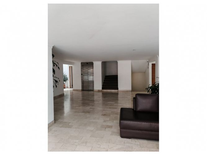 Apartamento de 3 alcobas en venta en Chico Norte, Bogotá, 147 m² · foto 9 de 24