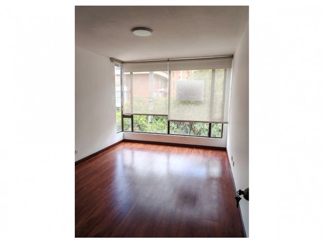 Apartamento de 3 alcobas en venta en Chico Norte, Bogotá, 147 m² · foto 13 de 24