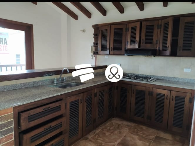 Apartamento de 4 alcobas en venta en Fontibon, Rionegro, 117 m² · foto 2 de 9