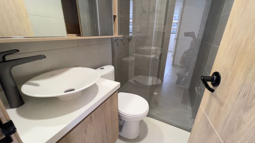 Apartamento de 2 alcobas en venta en Urbanizacion La Zafra, Floridablanca, 62 m² · foto 7 de 16