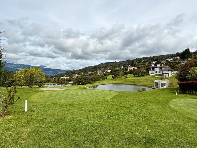 Casa de 4 alcobas en venta en Yerbabonita Bosque Nativo, Chía, 600 m² · foto 3 de 24
