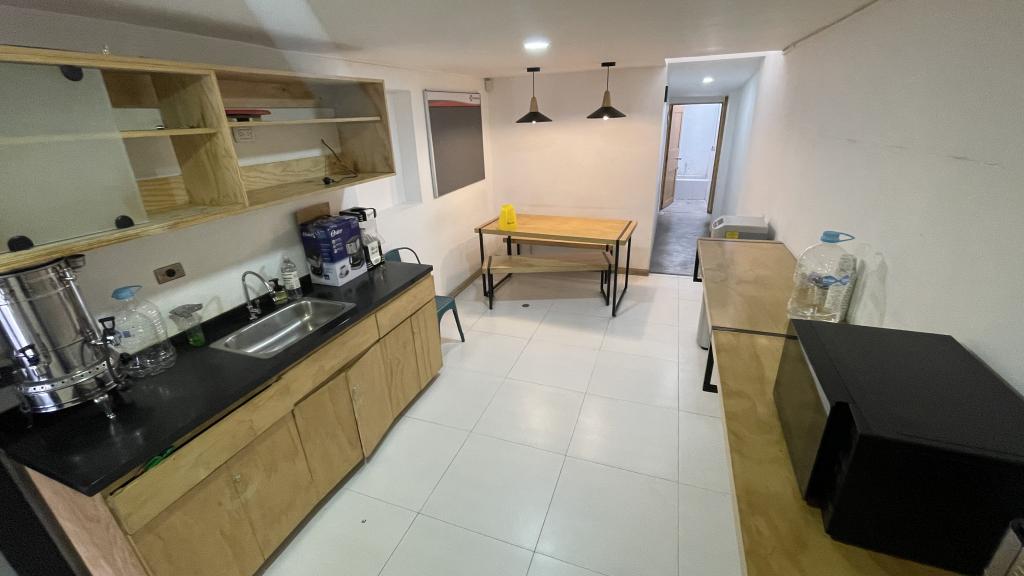 Casa en venta en Alhambra, Bogotá · foto 8 de 24