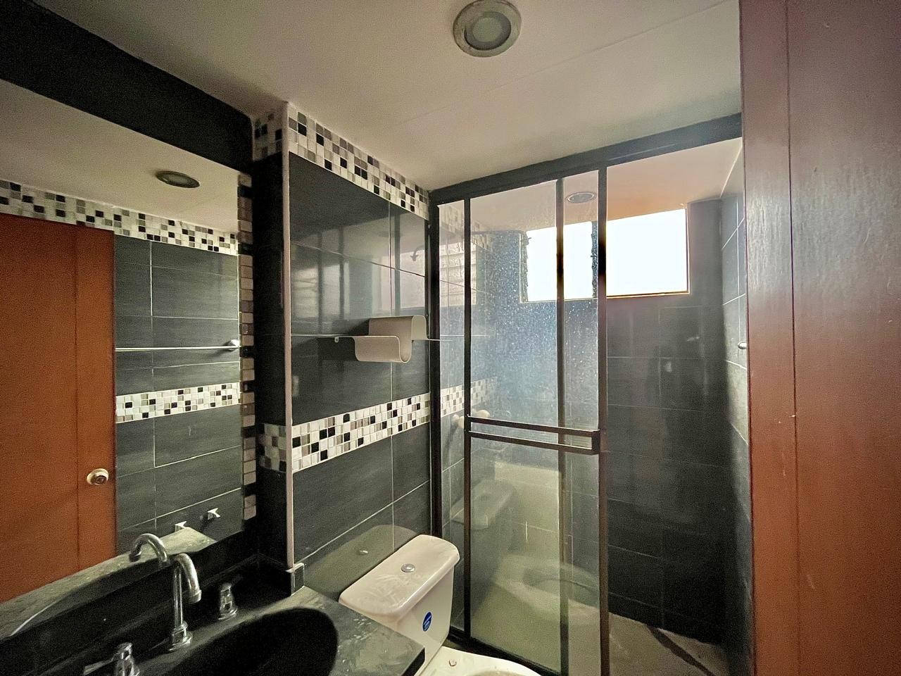 Apartamento en venta en Portales Del Norte, Bogotá · foto 10 de 24