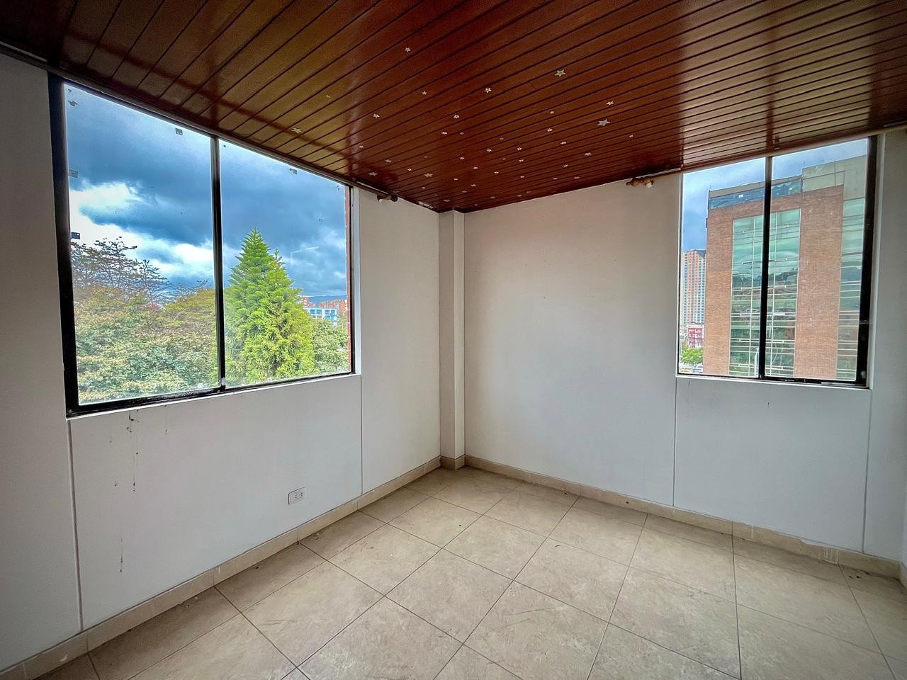 Apartamento en venta en Portales Del Norte, Bogotá · foto 18 de 24