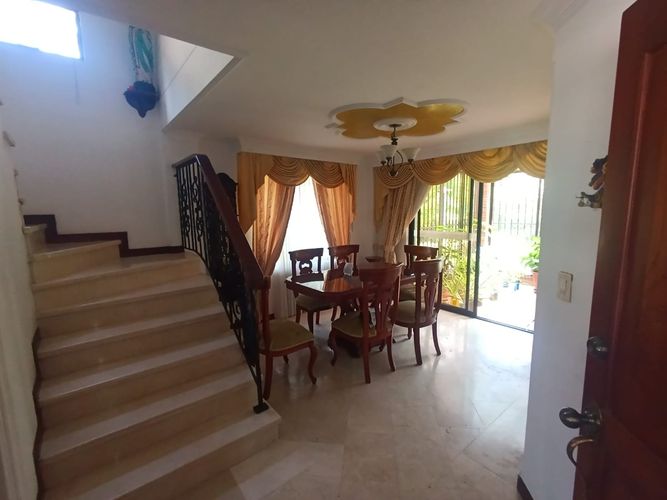 Casa de 4 alcobas en venta en San Jorge, Ibagué, 250 m² · foto 5 de 24