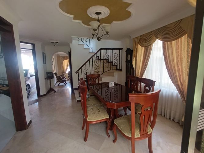 Casa de 4 alcobas en venta en San Jorge, Ibagué, 250 m² · foto 9 de 24