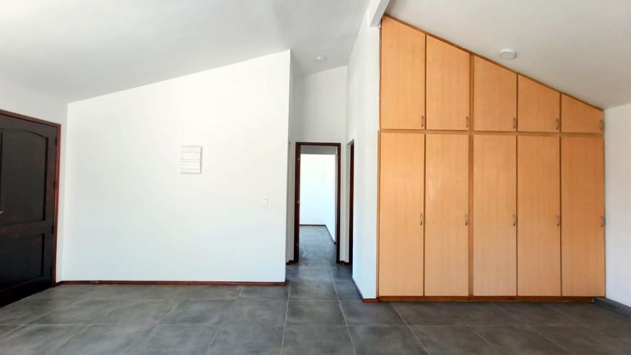 EL PINAR SUR, 2 DORM, 2 BAÑOS, COCHERA, PARRILLERO - foto 4