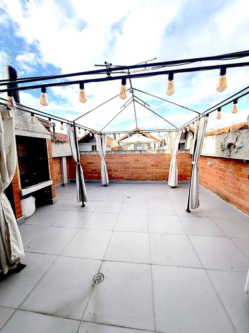 Casa de 3 alcobas en venta en Cota, 216 m² · foto 3 de 20