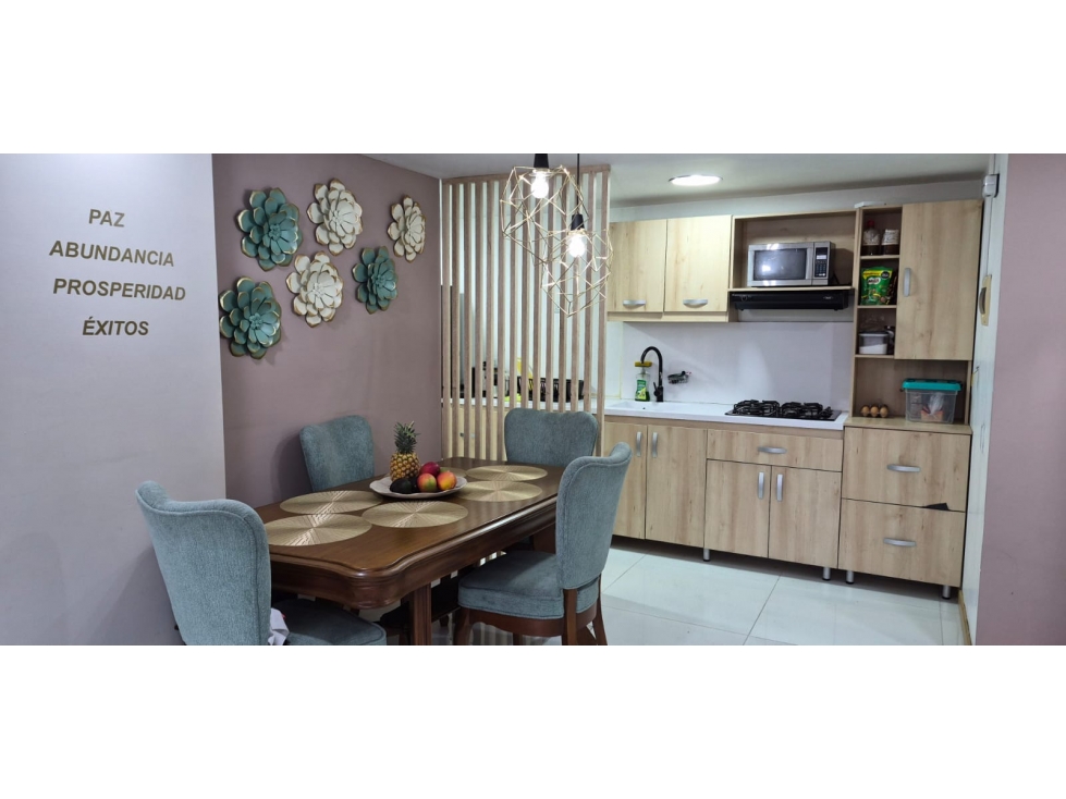 Apartamento en venta en Los Colores, Medellín · foto 7 de 22