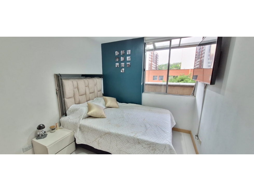 Apartamento en venta en Los Colores, Medellín · foto 10 de 22