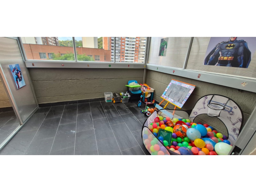 Apartamento en venta en Los Colores, Medellín · foto 14 de 22