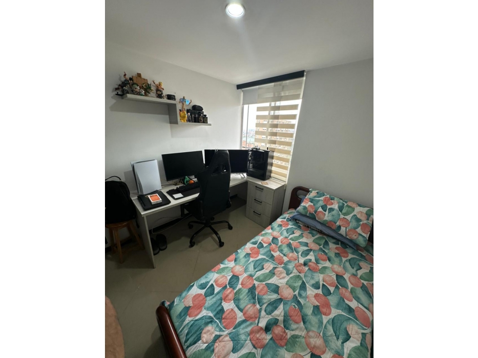 Apartamento en venta en Los Colores, Medellín · foto 14 de 20