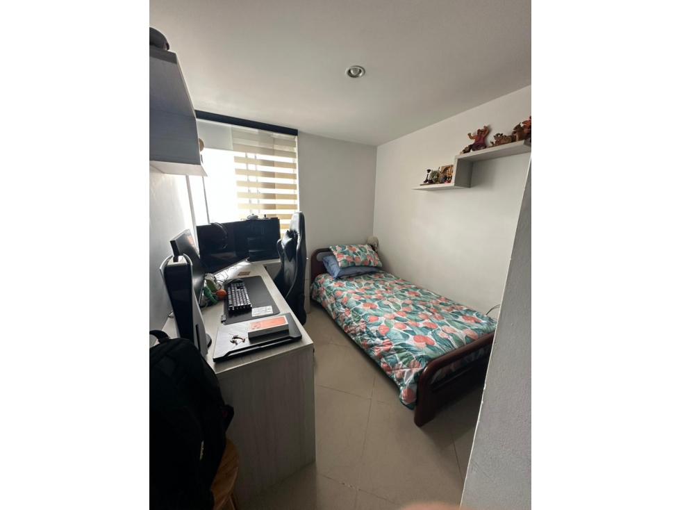 Apartamento en venta en Los Colores, Medellín · foto 18 de 20