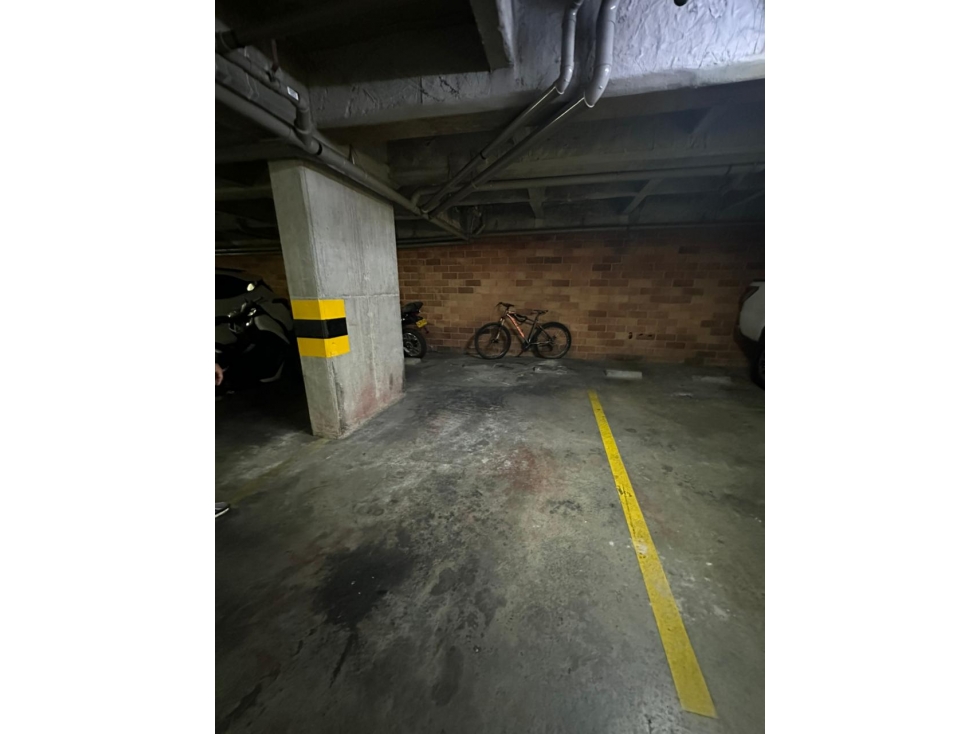 Apartamento en venta en Los Colores, Medellín · foto 19 de 20