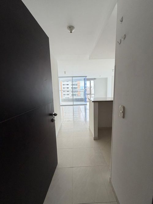 Apartamento de 3 alcobas en venta en Mejoras Publicas, Bucaramanga, 84 m² · foto 4 de 16