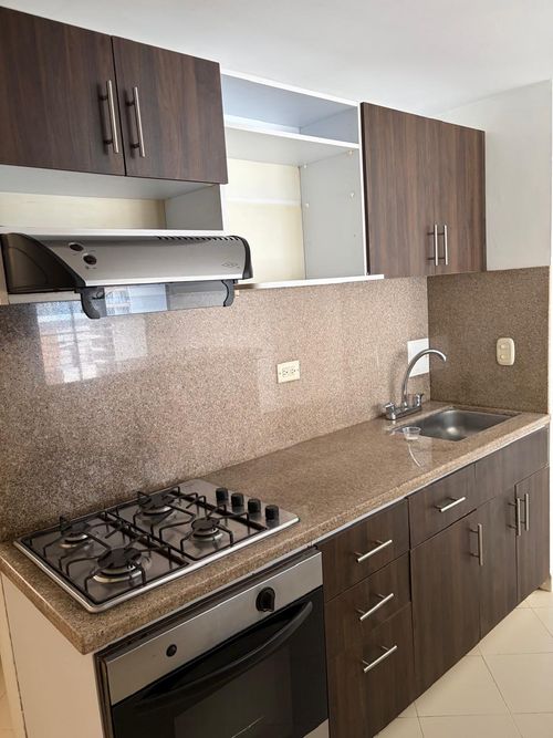 Apartamento de 3 alcobas en venta en Mejoras Publicas, Bucaramanga, 84 m² · foto 5 de 16