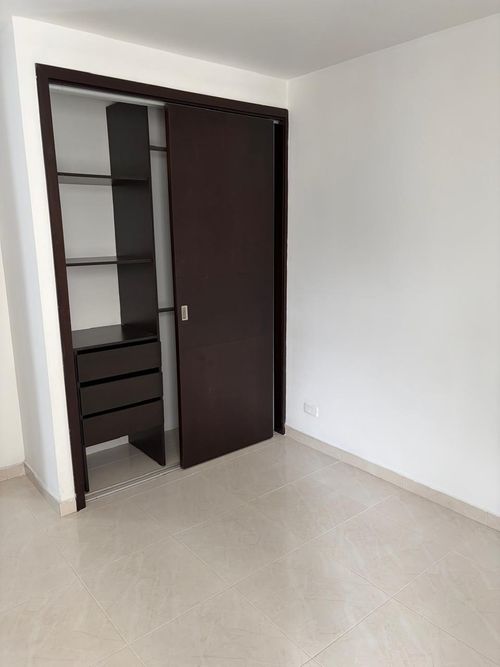 Apartamento de 3 alcobas en venta en Mejoras Publicas, Bucaramanga, 84 m² · foto 12 de 16