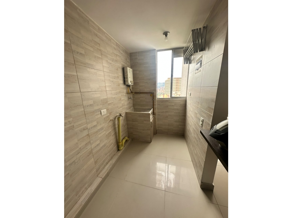 Apartamento en venta en Calasanz, Medellín · foto 4 de 12